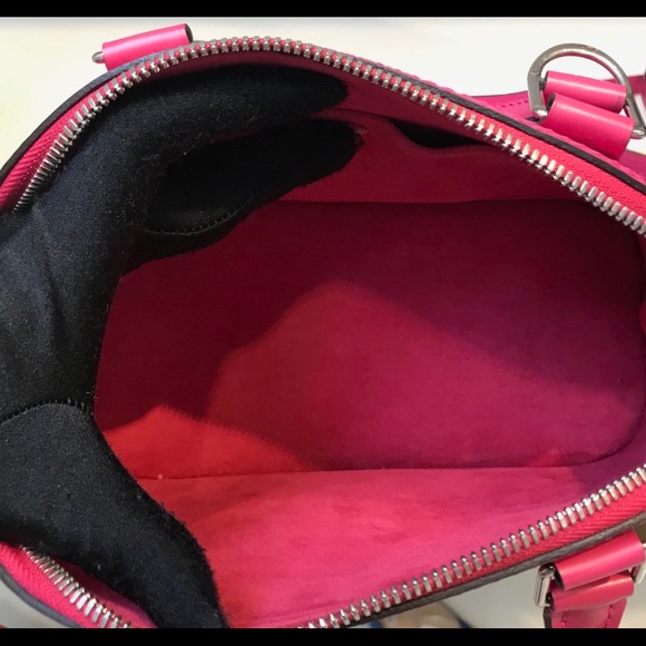 Authentic Louis Vuitton Alma BB - Picture 5 of 7